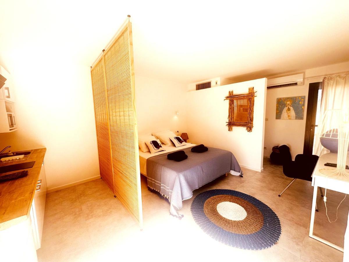 Apartmán Les Madones Nîmes Exteriér fotografie