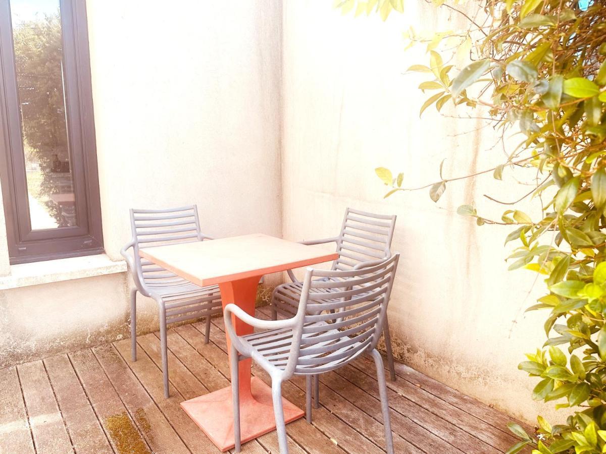 Apartmán Les Madones Nîmes Exteriér fotografie