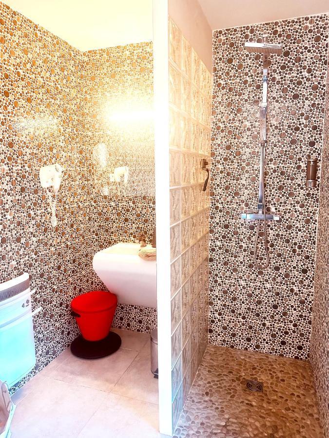 Apartmán Les Madones Nîmes Exteriér fotografie