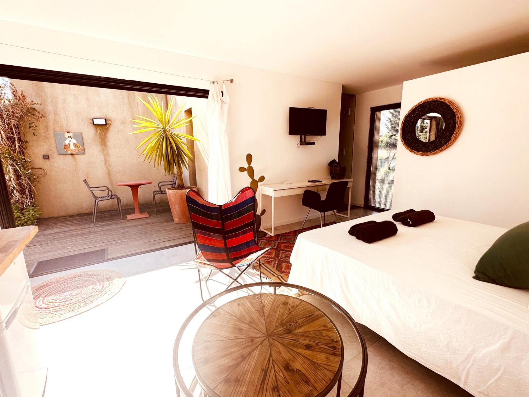 Apartmán Les Madones Nîmes Exteriér fotografie