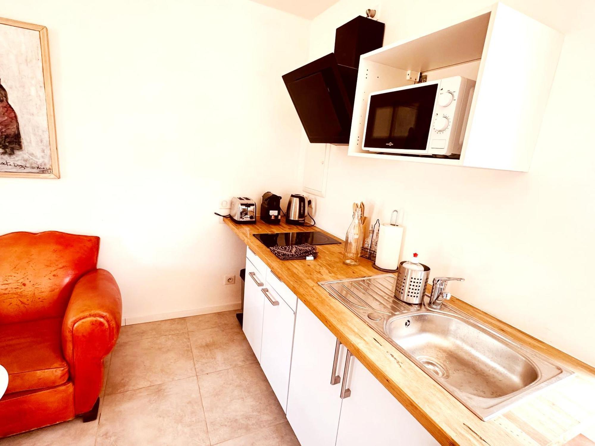 Apartmán Les Madones Nîmes Exteriér fotografie